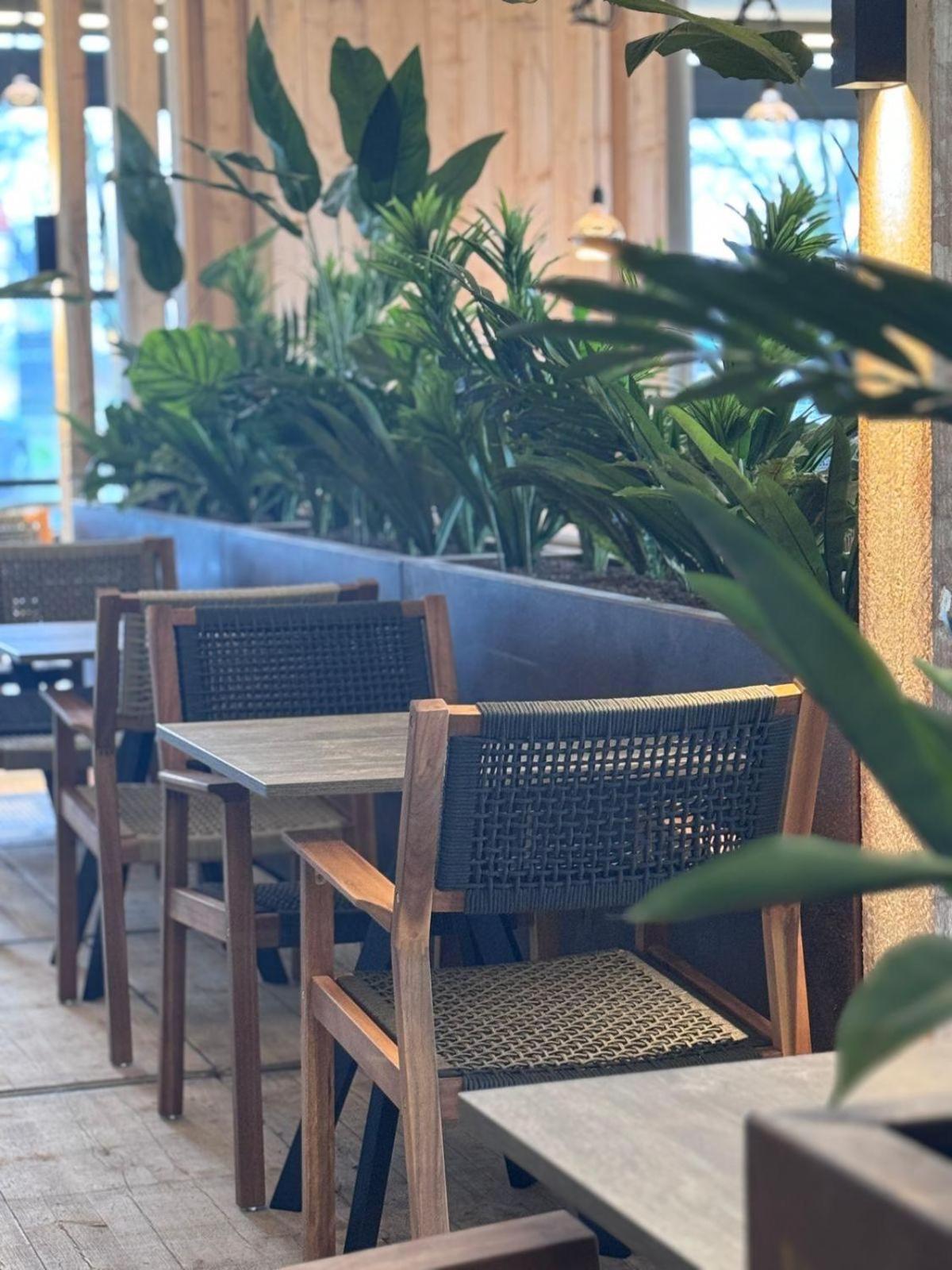 Hotel Amani - Aap Lichtaart Zewnętrze zdjęcie